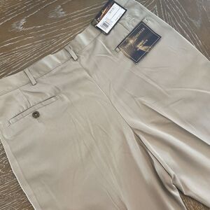 NEW Tommy Hilfiger 38x30 Mens Micro Tech Traveler Flat Front Pants Tan FAST SHIP